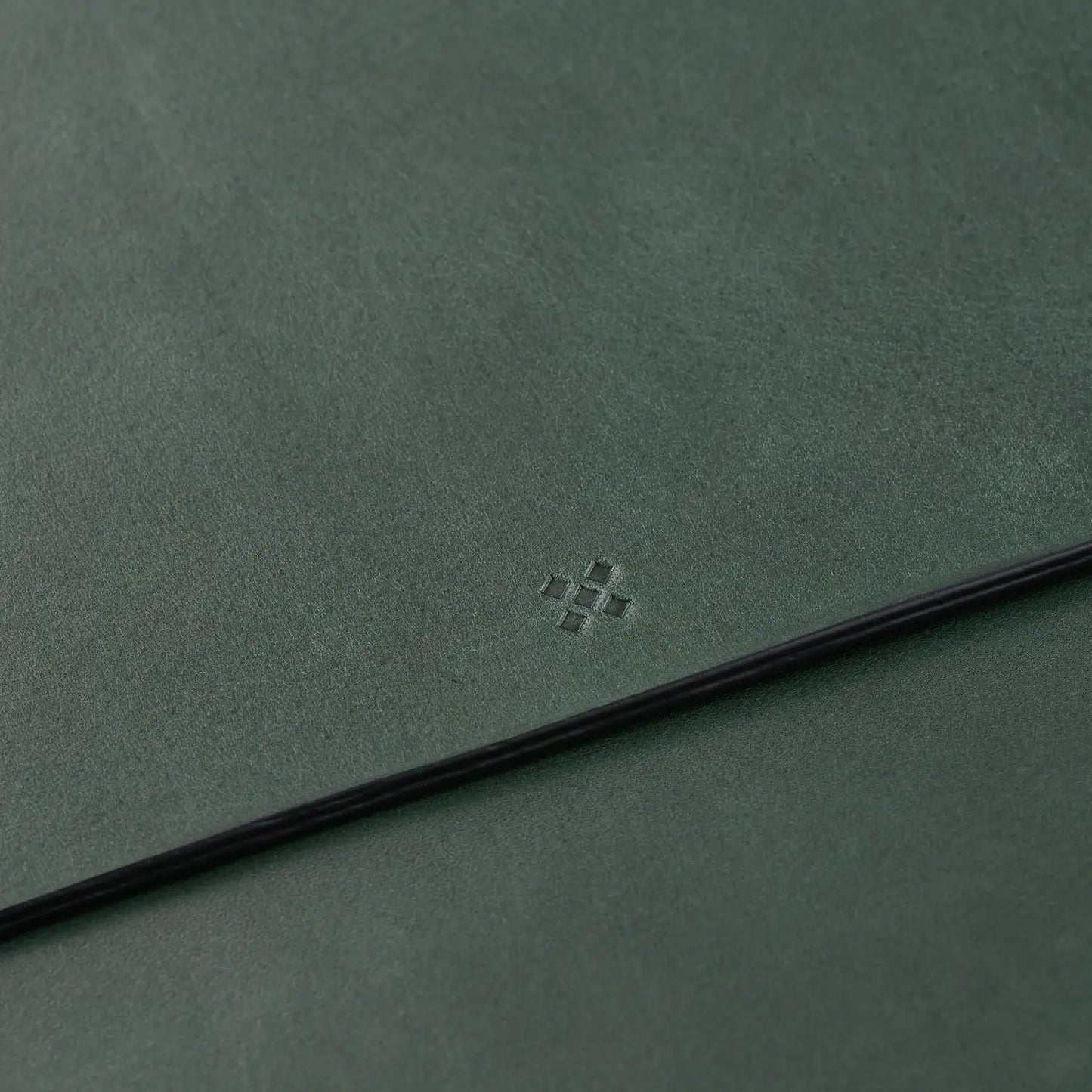 LGNDR Briefcase SLYMM