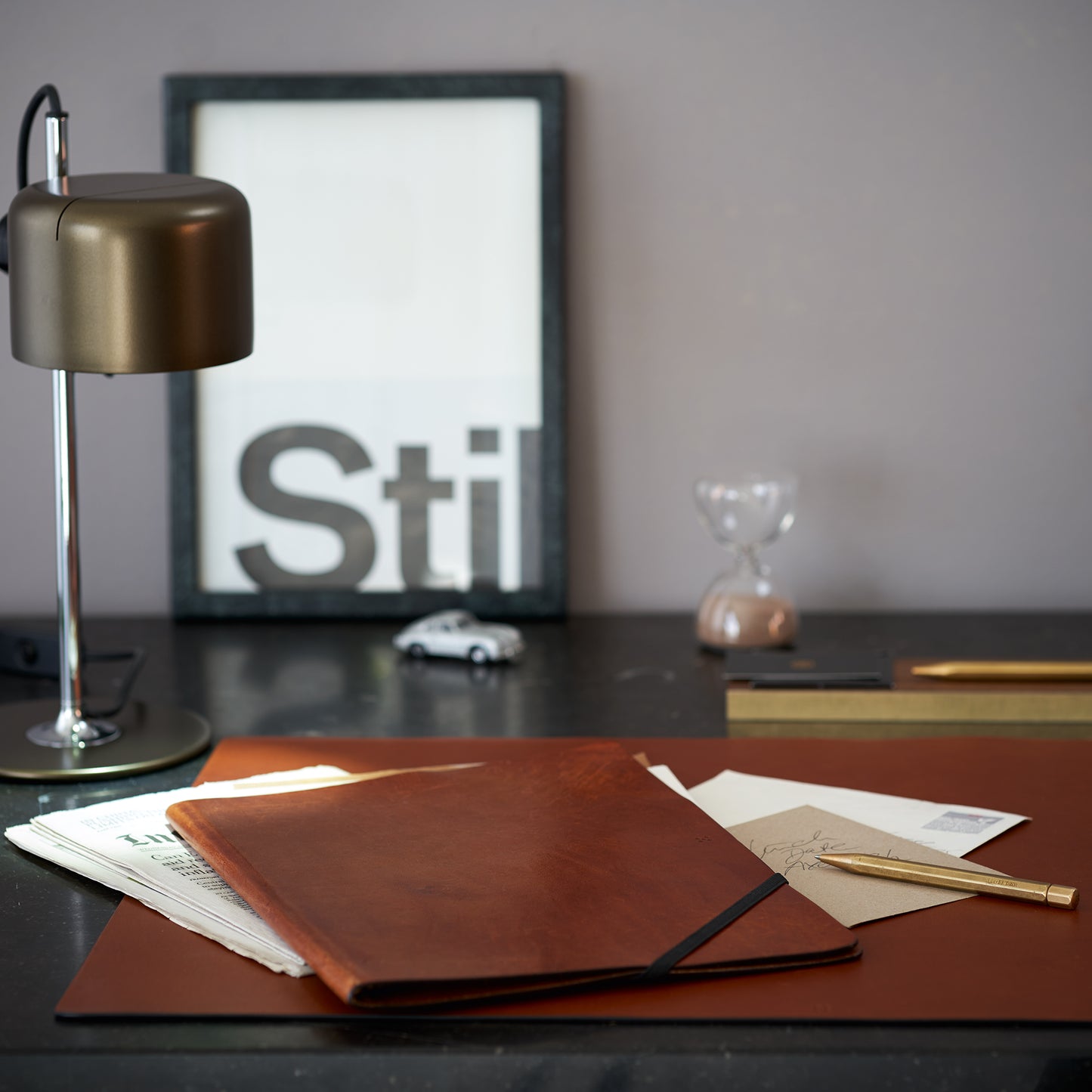 LGNDR Document Folder HYDE